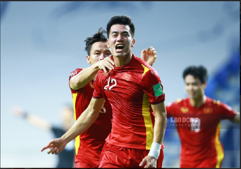 tuyen-viet-nam-tien-gan-moc-100-sau-quyet-dinh-tu-afc