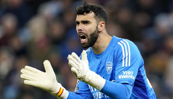 David Raya tỏa sáng, Arsenal chật vật vượt qua Everton